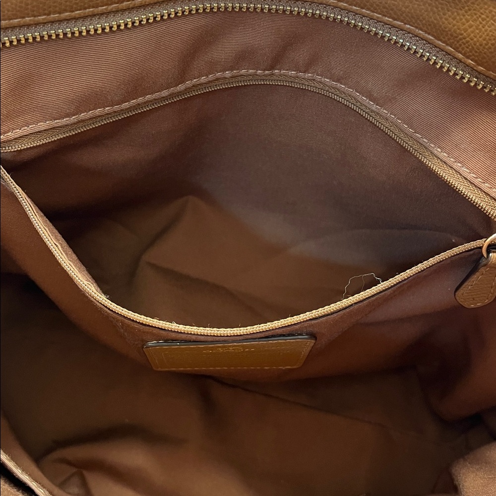 Like New Coach Brown Pebble Leather Shoulder Bag w/ Gold Accents and Zip Closure - Picture 9 of 11